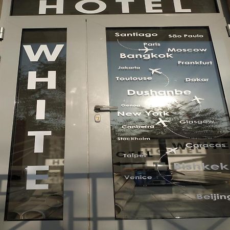 White Hotel & Hostel Bishkek Exterior photo